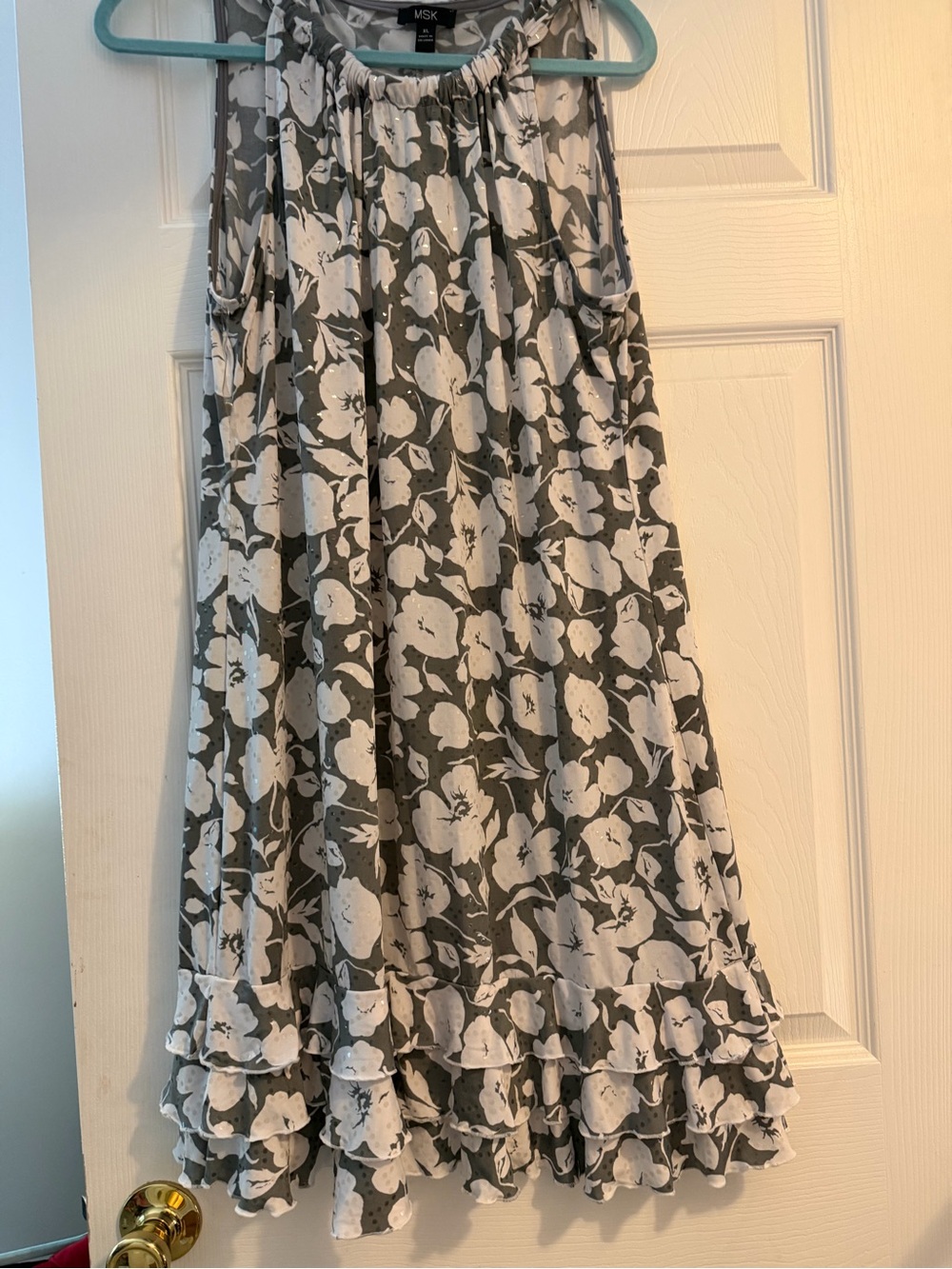 MSK Gray and White Floral Ruffle-Hem A-Line Skirt